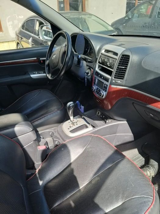 Dezmembram Hyundai Santa FE din 2006 2.2 CRDI 4x4