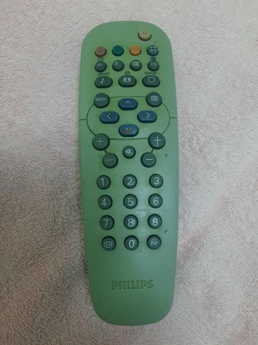 Televizor ploski analogovy