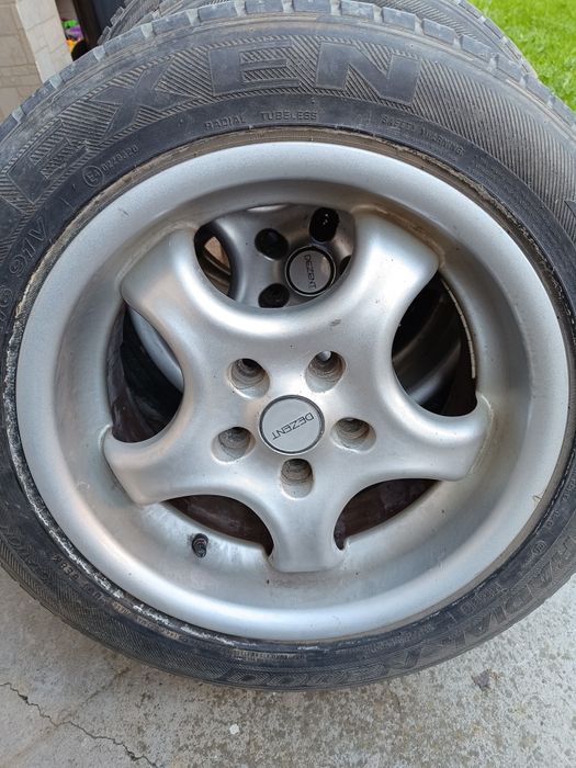 Vând jante aliaj R16