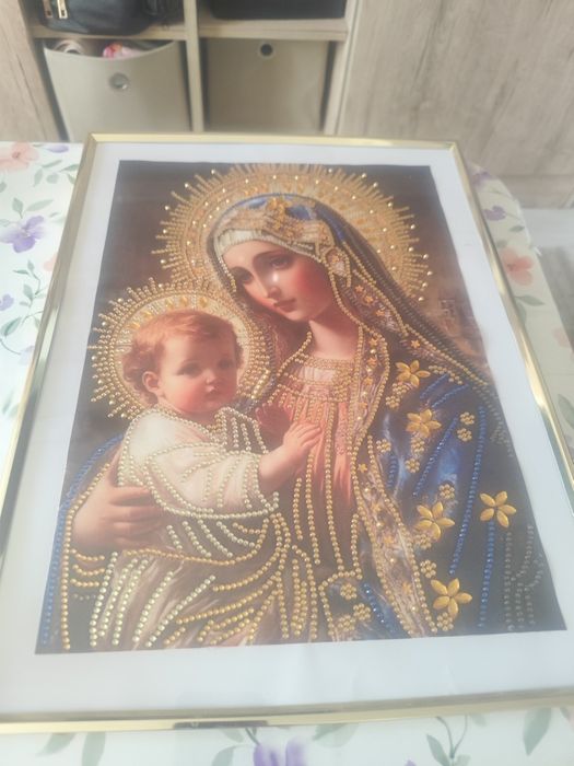 Tablouri cu diamante și pietricele! Se fac și personalizate