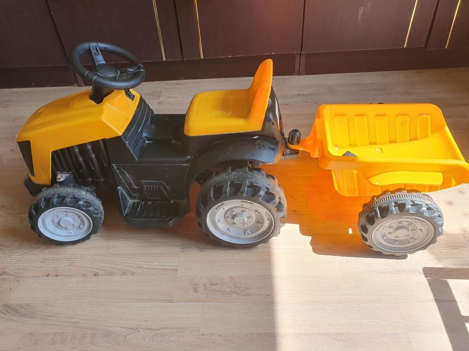 Tractor Electric
