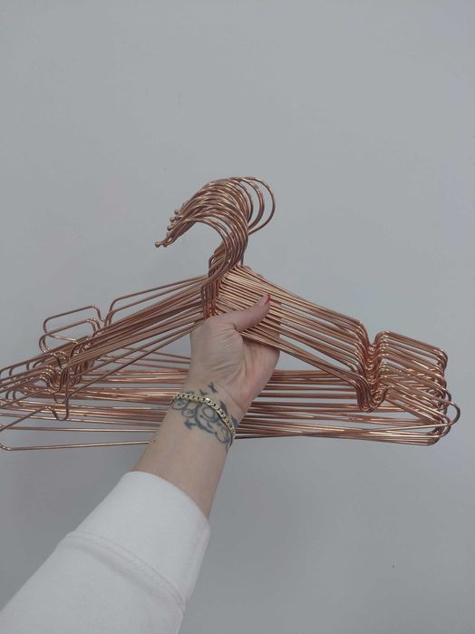 Закачалки за дрехи