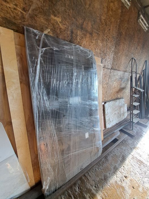 Продам телевизор SONY на запчасти