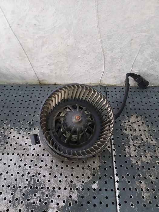 Aeroterma ventilator habitaclu dacia logan 1 ls n101507g 8200486104