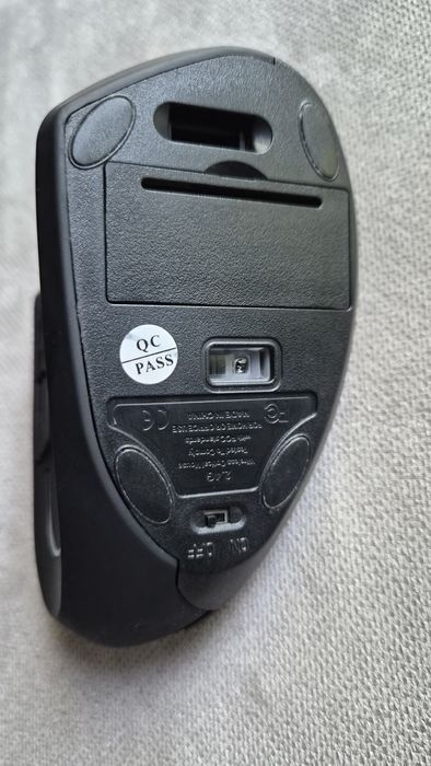 Вертикална мишка