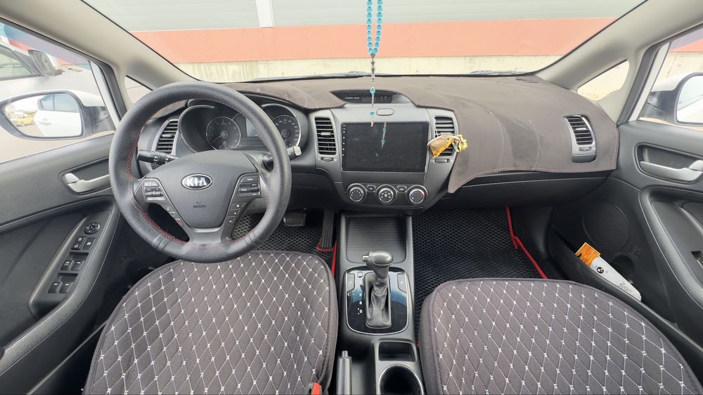 Kia Cerato 2017года
