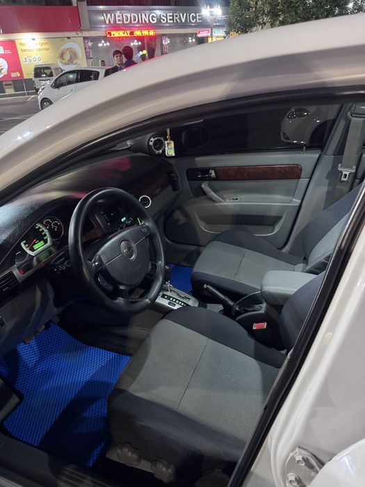 Chevrolet Lacetti Gentra 2010
