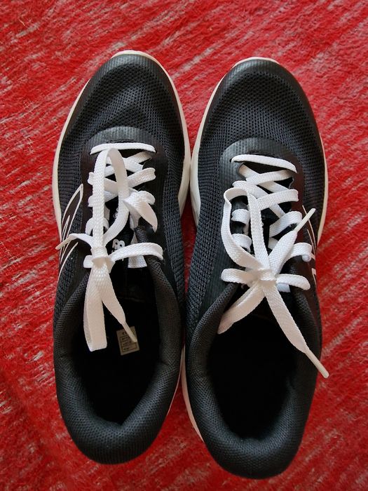 Vand adidasi New Balace 520 noi