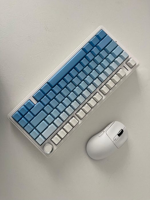 продам клавиатуру aula f75 и мышку attack shark x3, состояние хорошее