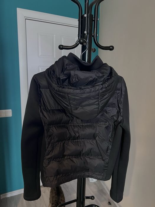 Пролетно яке на Zara