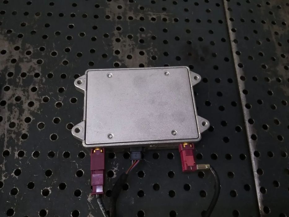 Amplificator antena audi a4 b7 8e 8e0035456c