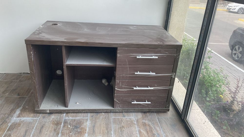 Офисные столы угловые