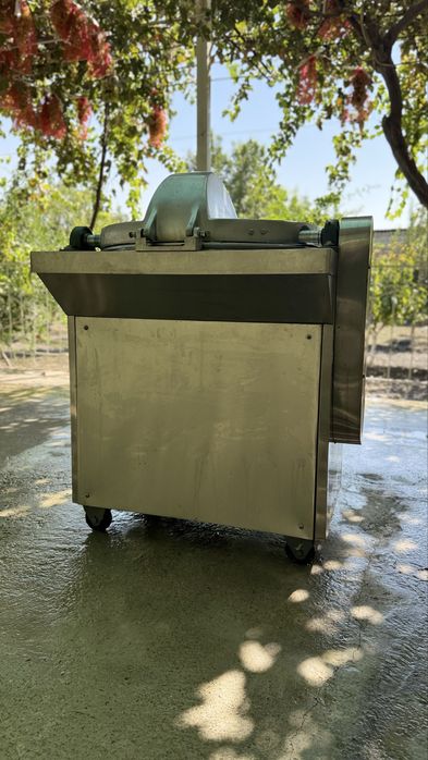Piyoz togragich sotiladi ideal xolatda