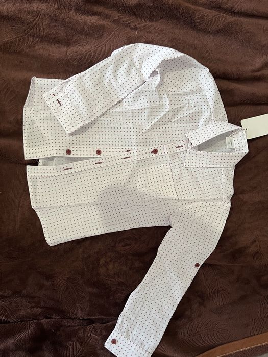 Продам рубашку новая