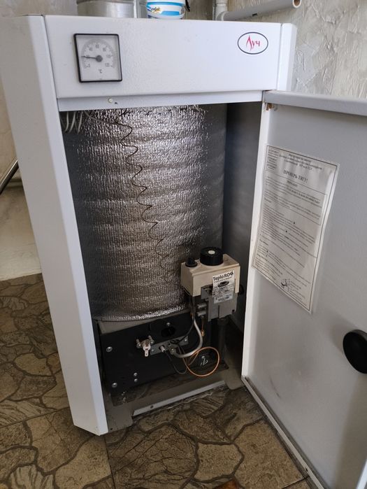 Продается газовая печь Луч 160 кв.м