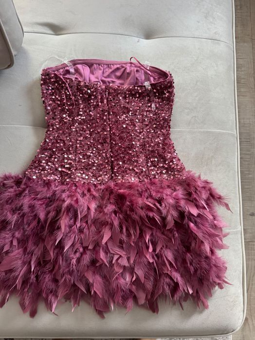 Fashion nova рокля