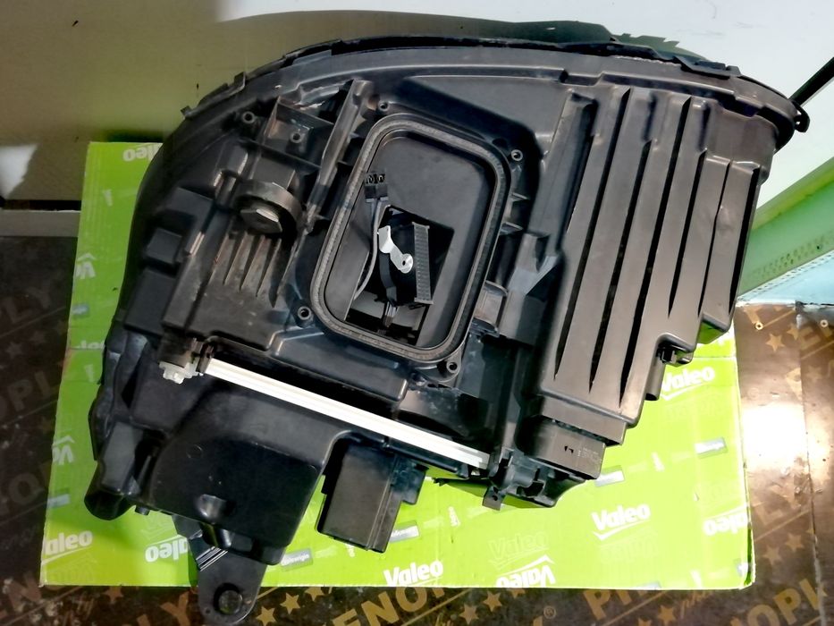 Фар Фарове за Mercedes E-classa W213 / Мерцедес Е-класа А213 LED HIGH