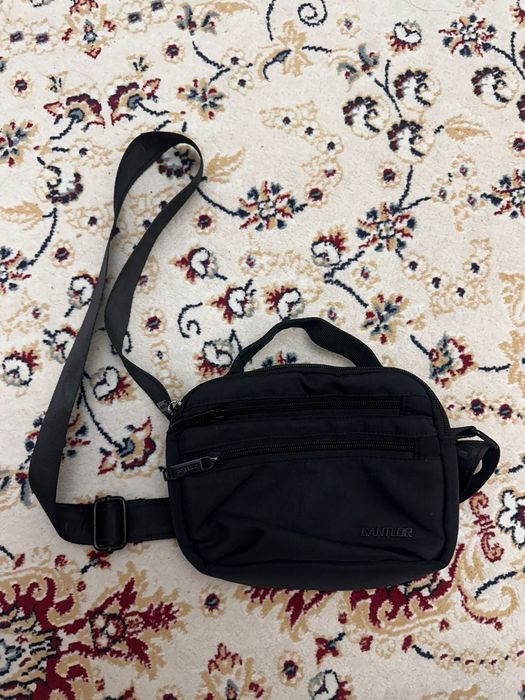 Продам мужскую одежду