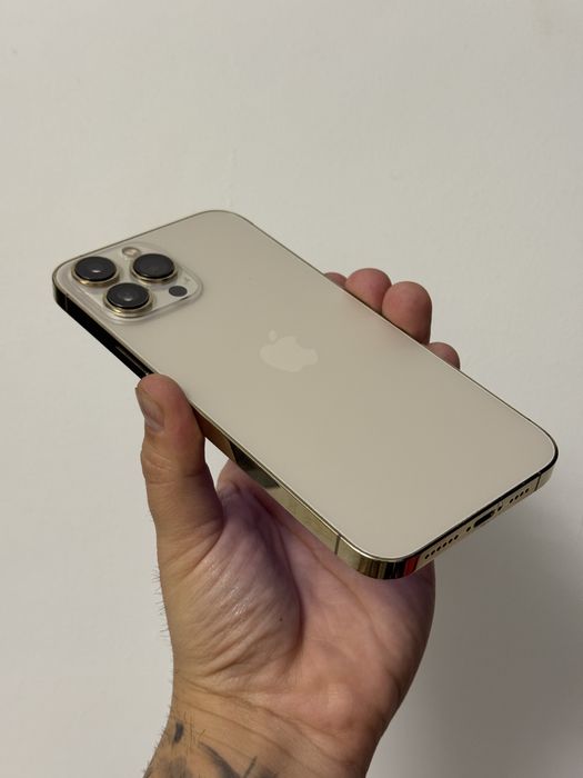 Apple iPhone 13 Pro Max, 256GB, 5G, Gold Edition Neverlocked 91%Batter
