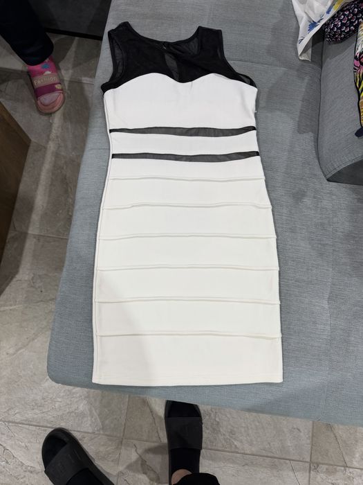 Дрехи нови не носени