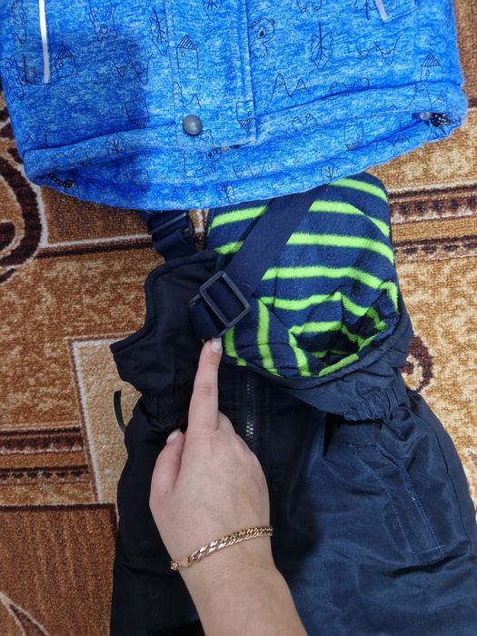 Продам детский зимний костюм