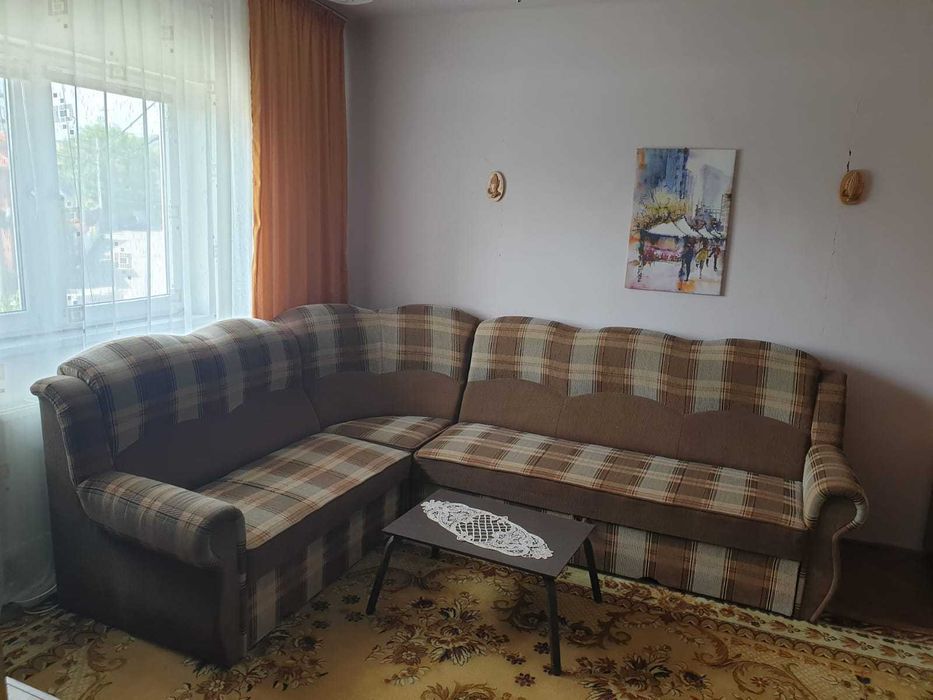 Casă cu gradina, curte comună | Garaj | Posibilitate mansardare