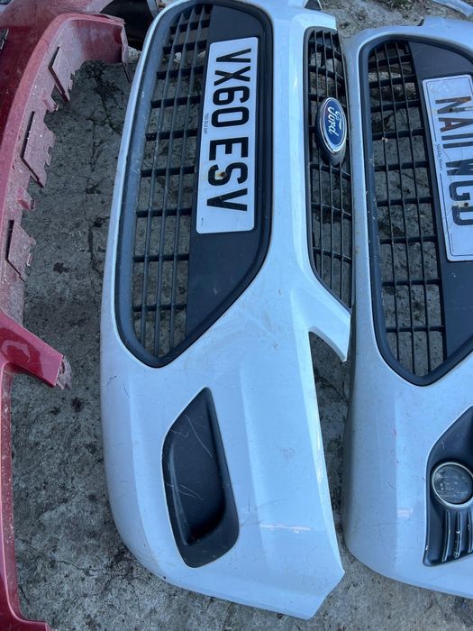 Bara fata capota trager usa Ford Focus 2, facelift