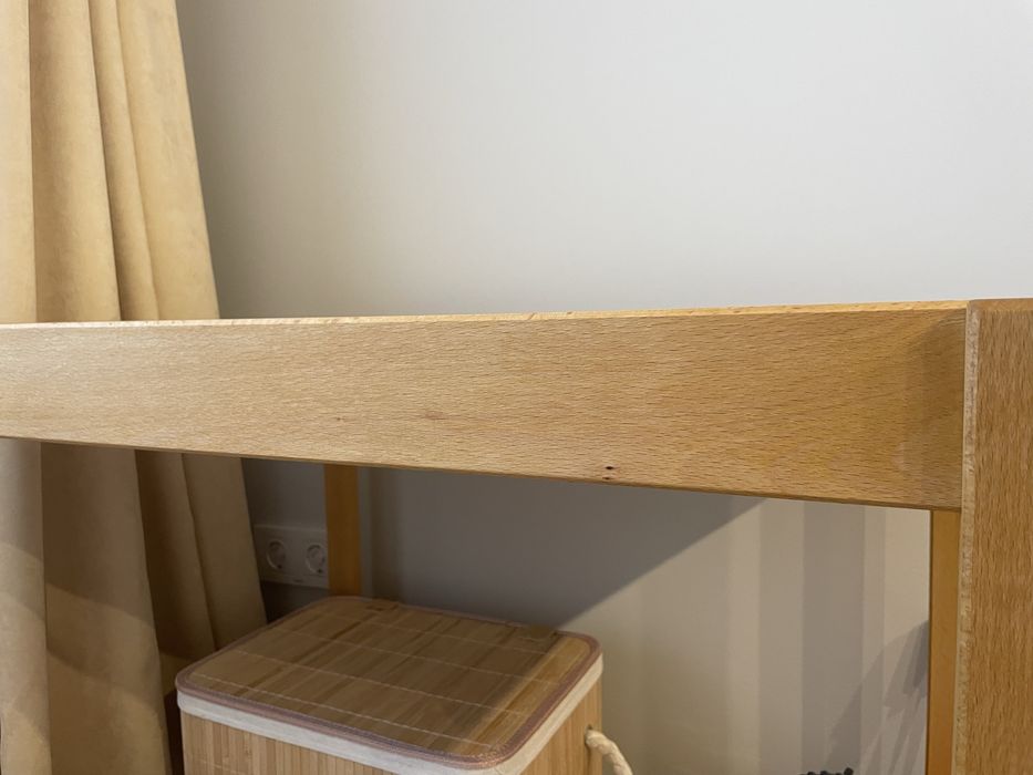 Повивалник / Маса за повиване SNIGLAR