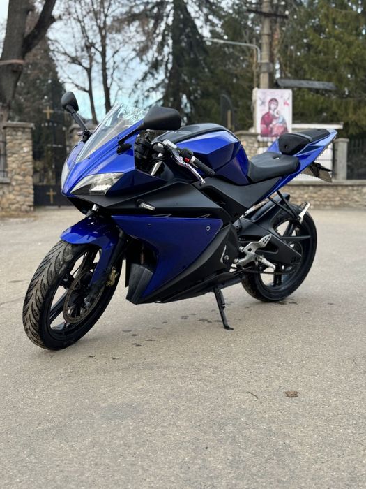 YAMAHA YZF R125 2009