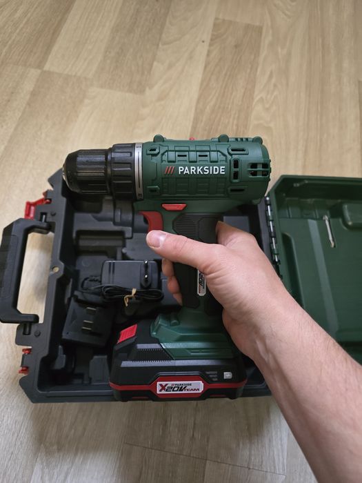 Vand Bormaşină parkside

Bormaşină cu acumulator şi încărcător