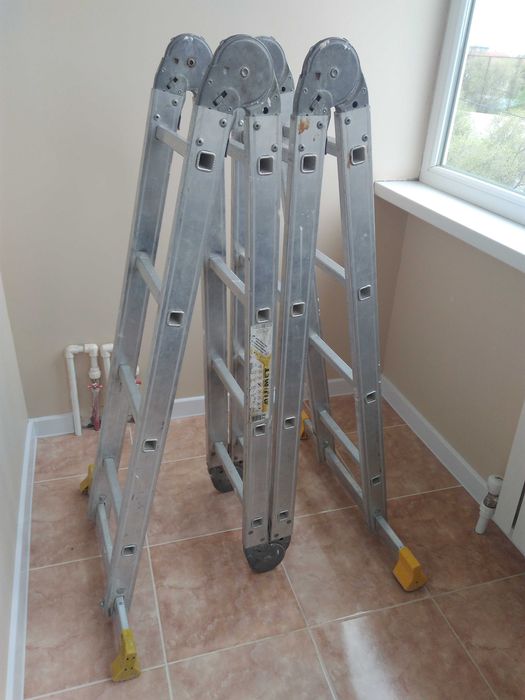 Продам лестницу ALUMET