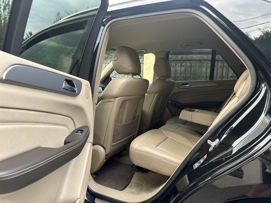 Mercedes Benz ML350cdi bluetec  •AMG•/Euro6/2014/Proprietar