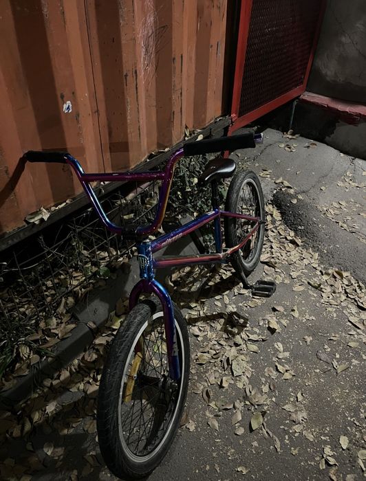 Продам BMX оригинал срочно