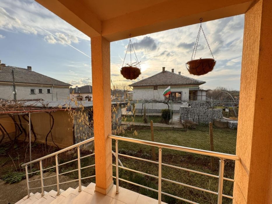 Продава се Къща в с. Първомайци, Област Велико Търново - 250 кв.м за 600 €/кв.м - Снимка #20