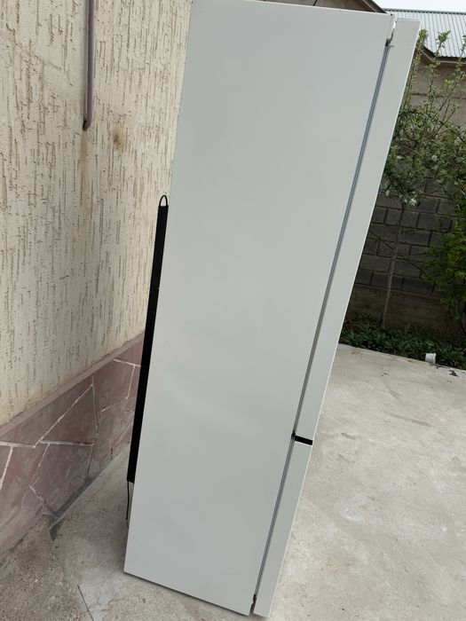 INDESIT высота 2метр