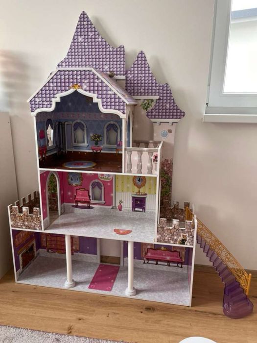 Замък за кукли Барби