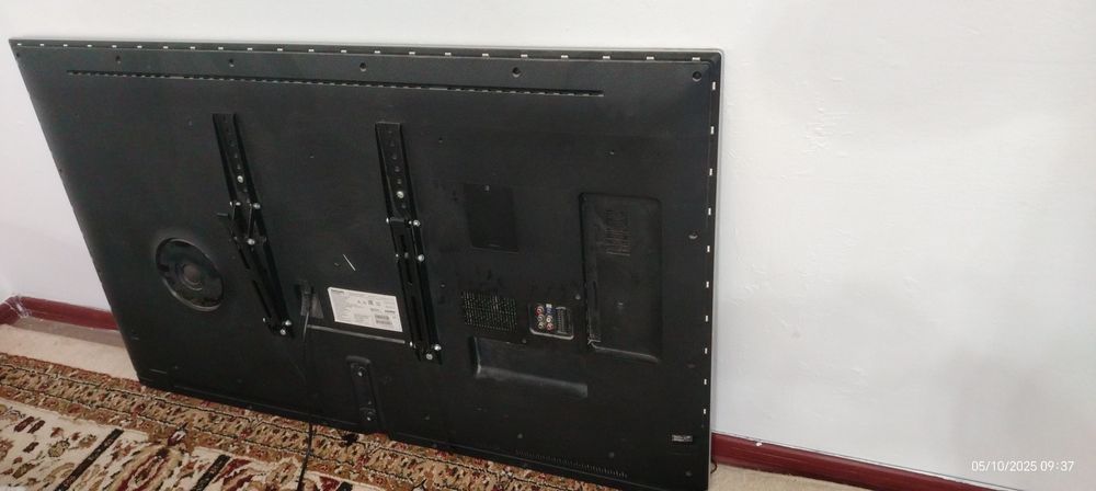 LED телевизор Philips 55PUS7150/60