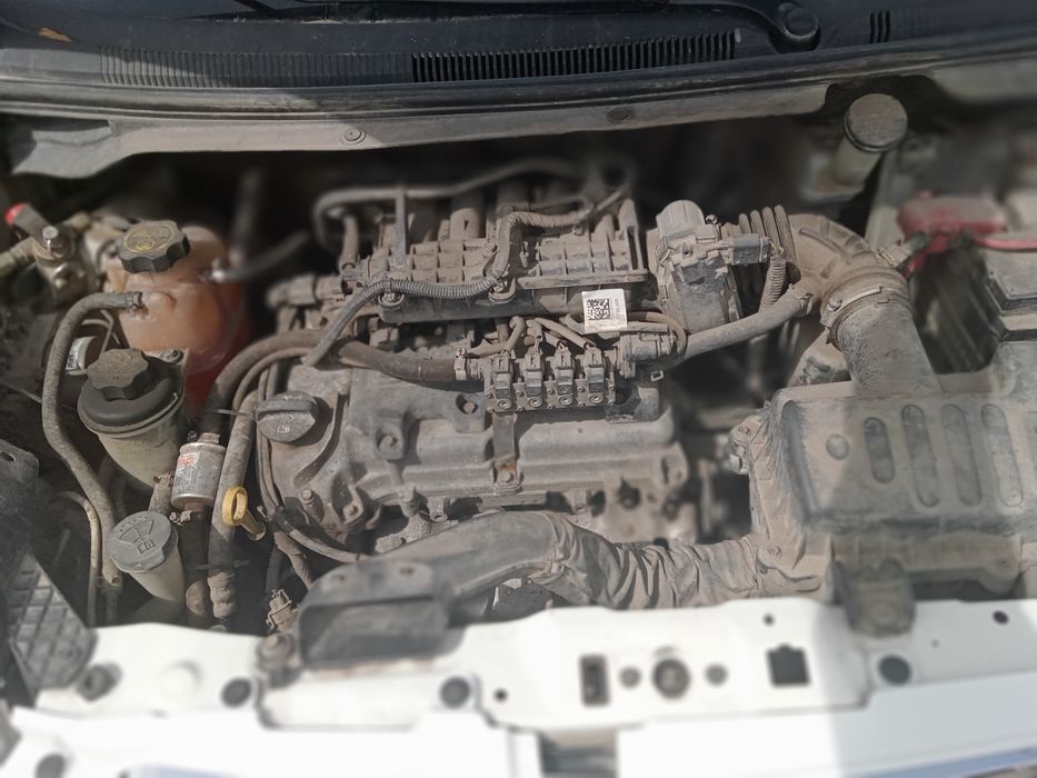 Spark sotiladi holati alo darajada narxi 8300