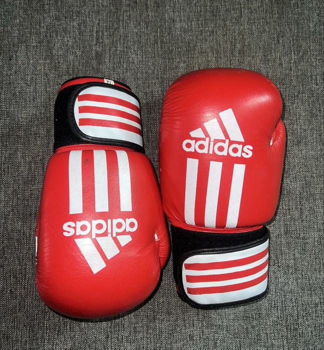 Продаи боксерские перчатки