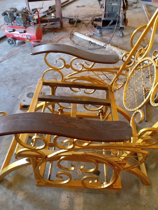 Кресло качалка-Маятниковый механизм.