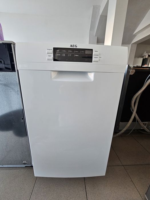 Съдомиялна за частично вграждане AEG 45см.
