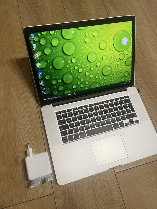 Mac Book Pro Retina i7, 16 GB RAM