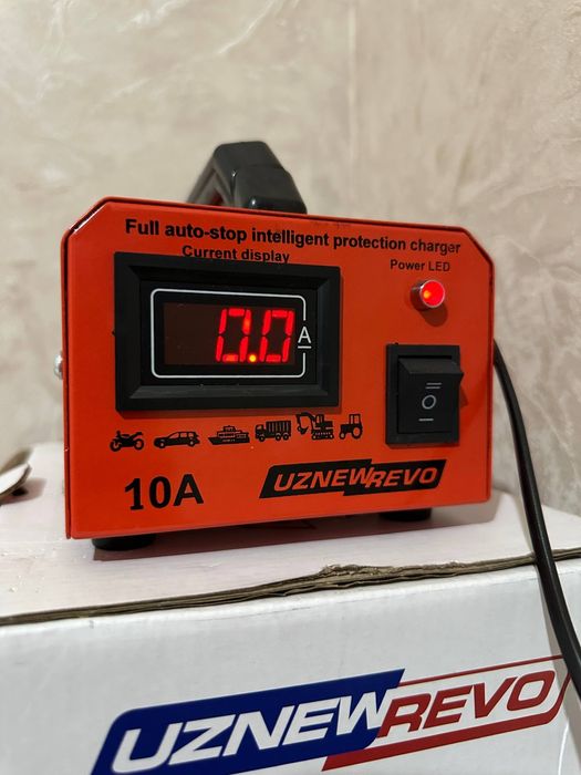 Зарядник для Аккумулятора