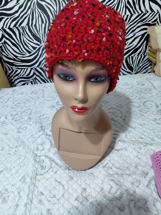 Продавам плетива на една кука