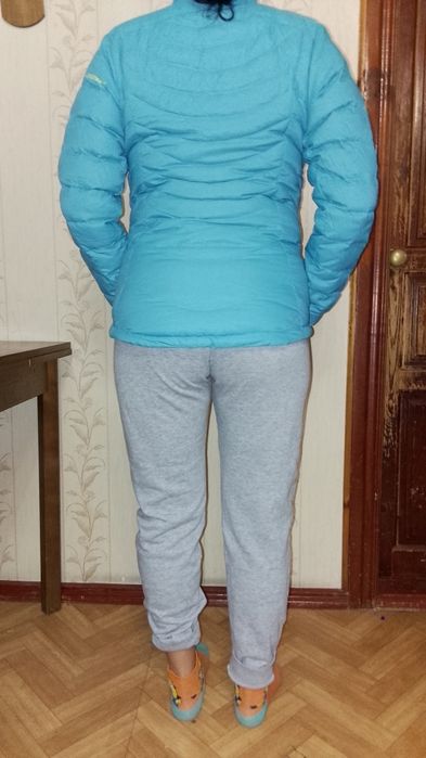 Женская куртка Adidas