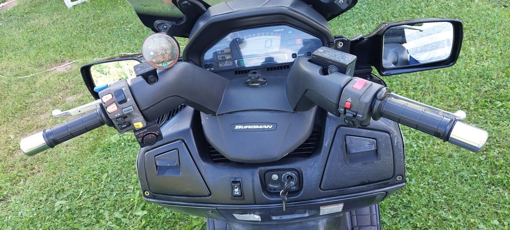 Suzuki burgman 650 executive abs