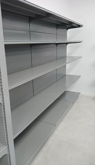 Rafturi metalice