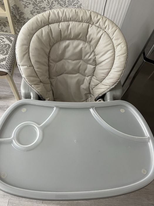 Стульчик доя кормления