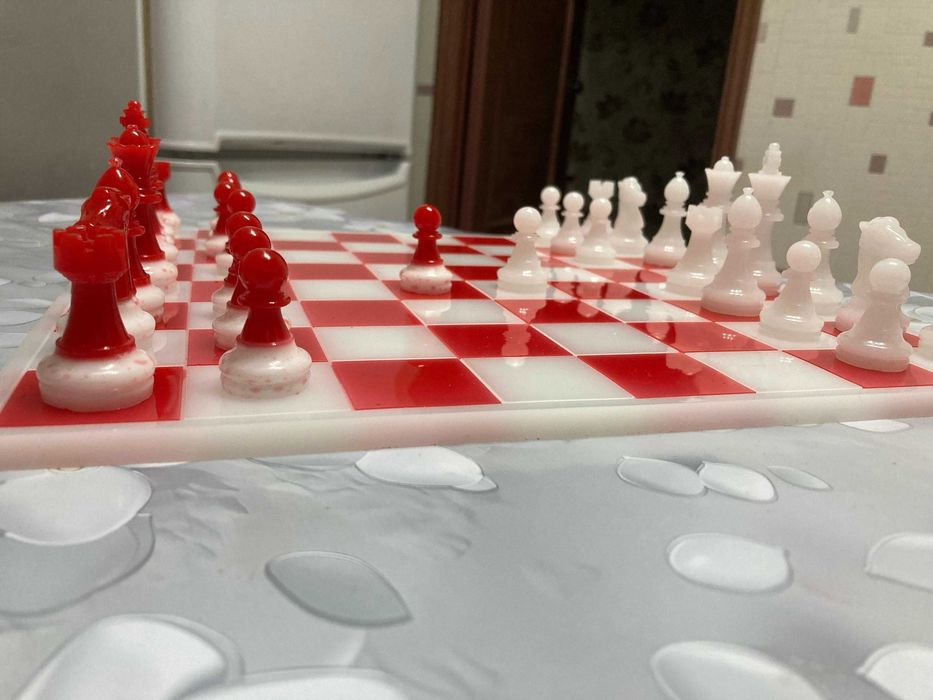 Продам очень крутые - Шахматы !!!