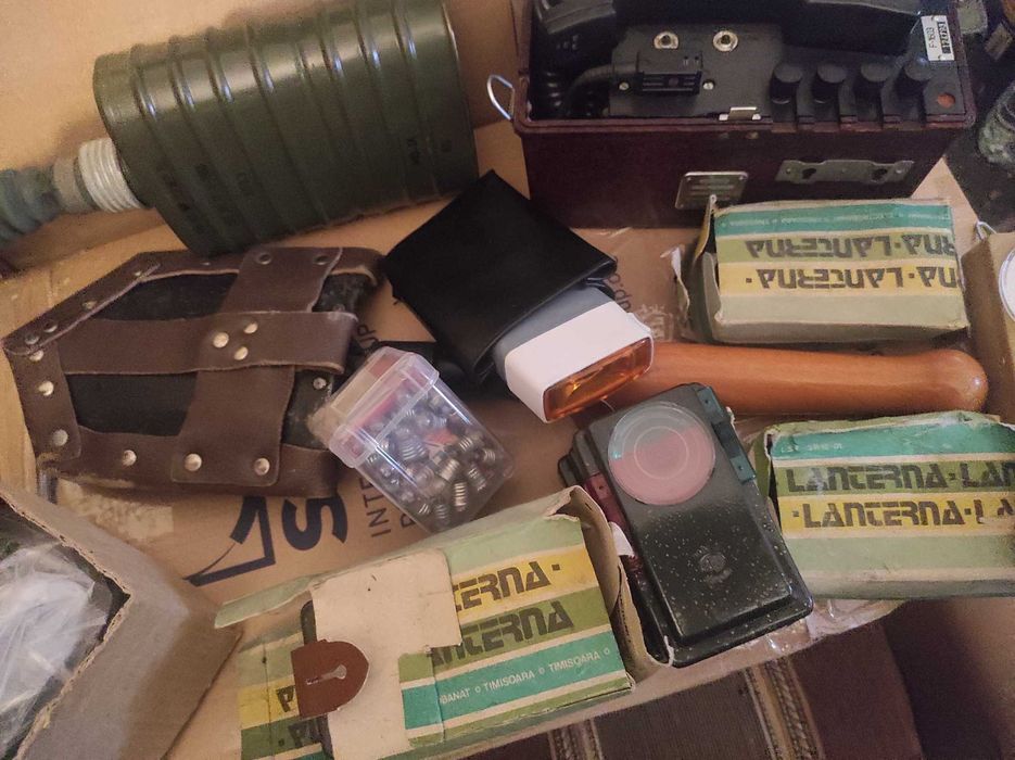 Lot MCG, lopățică de infanterie, lanterne, telefon